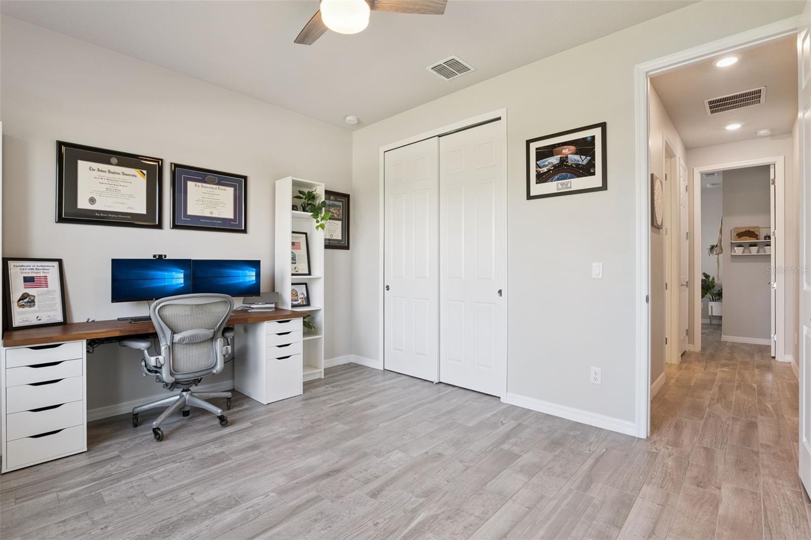 Image 21 of 53 For 4161 Sunset Preserve Boulevard