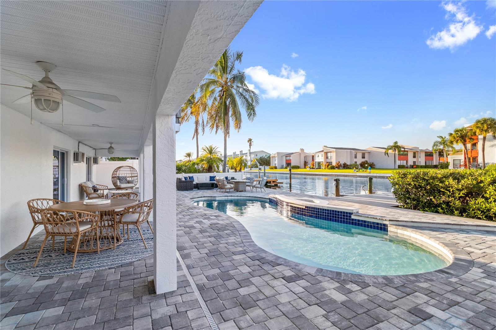 Image 17 of 46 For 328 6th Avenue