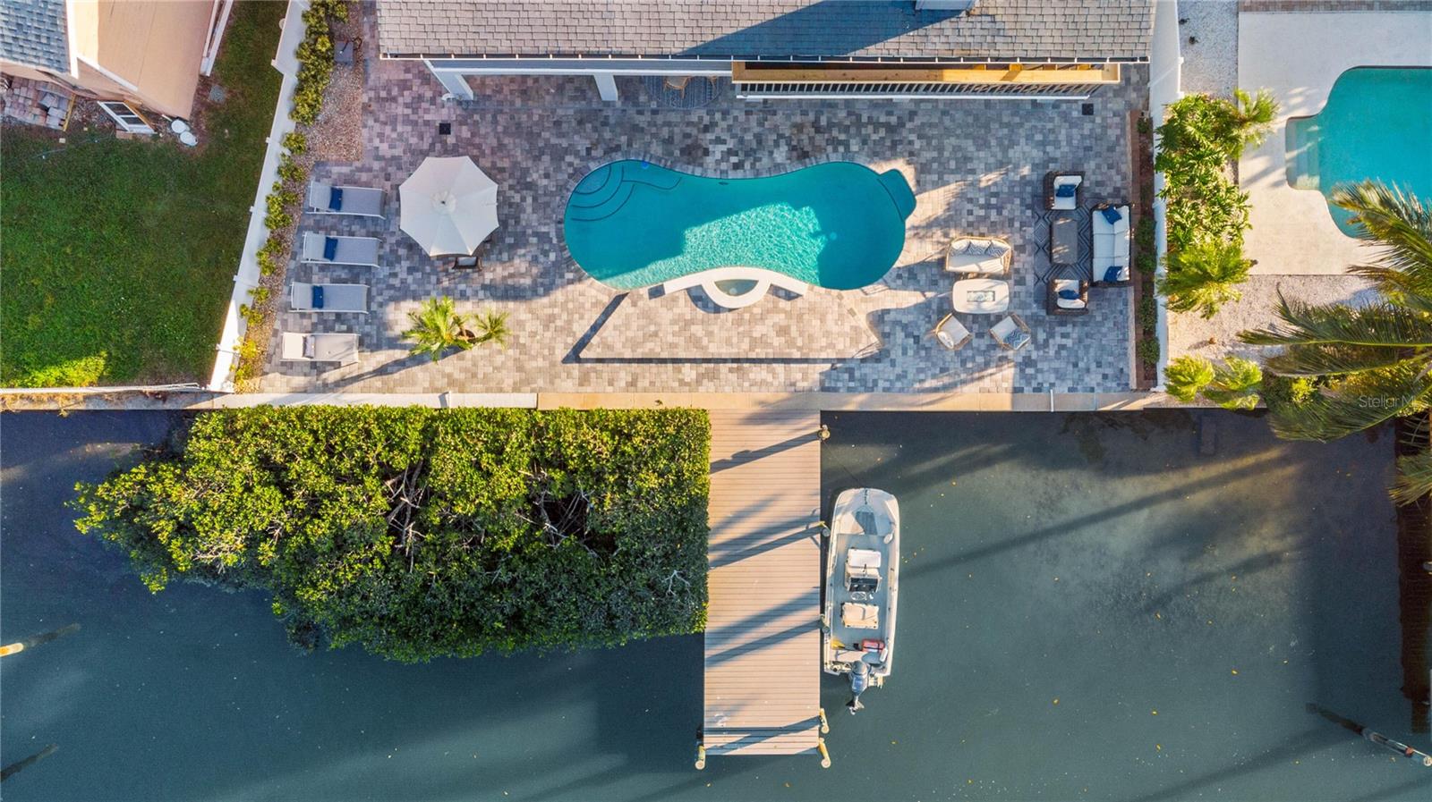 Image 3 of 46 For 328 6th Avenue