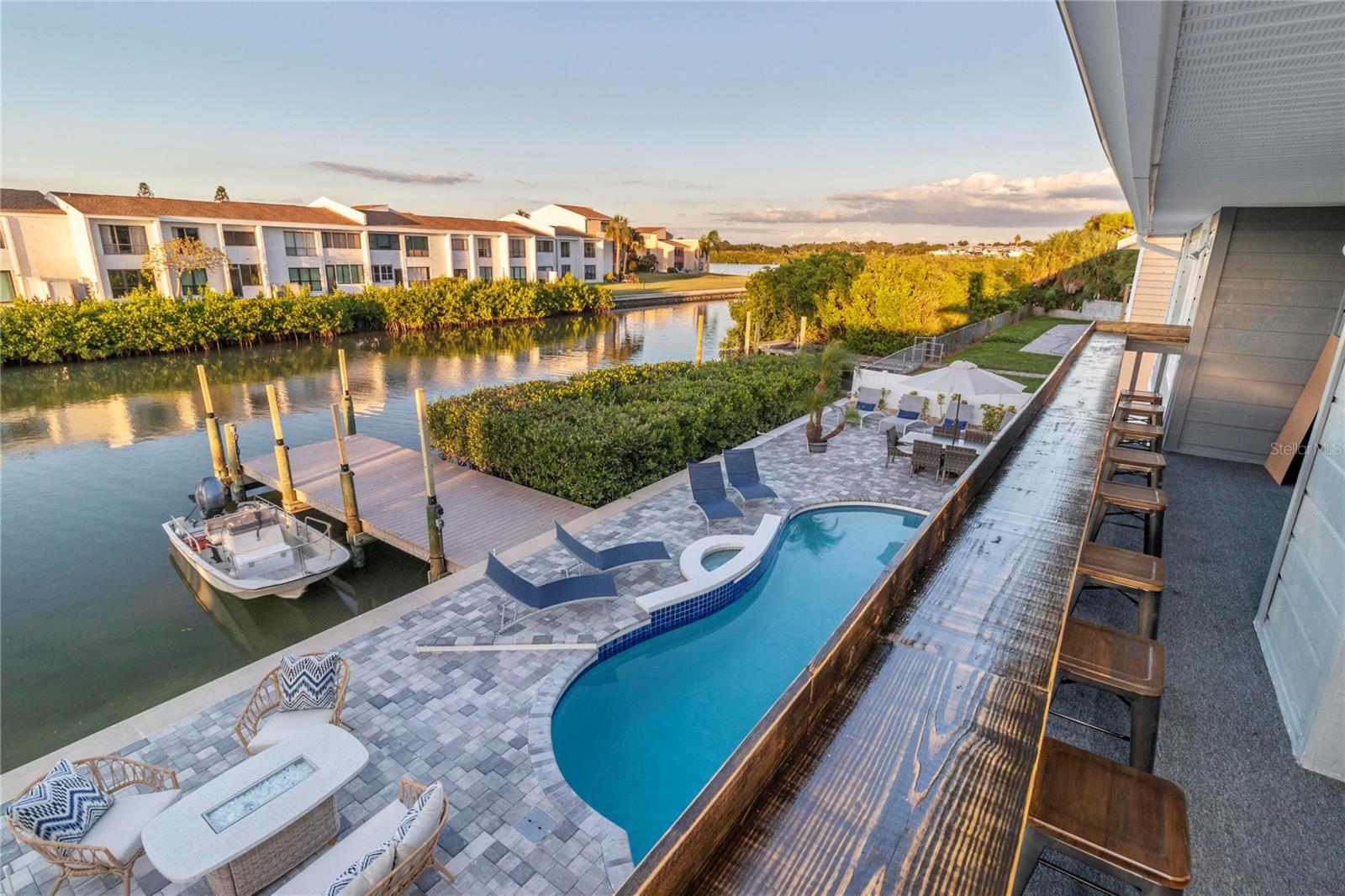 Image 4 of 46 For 328 6th Avenue