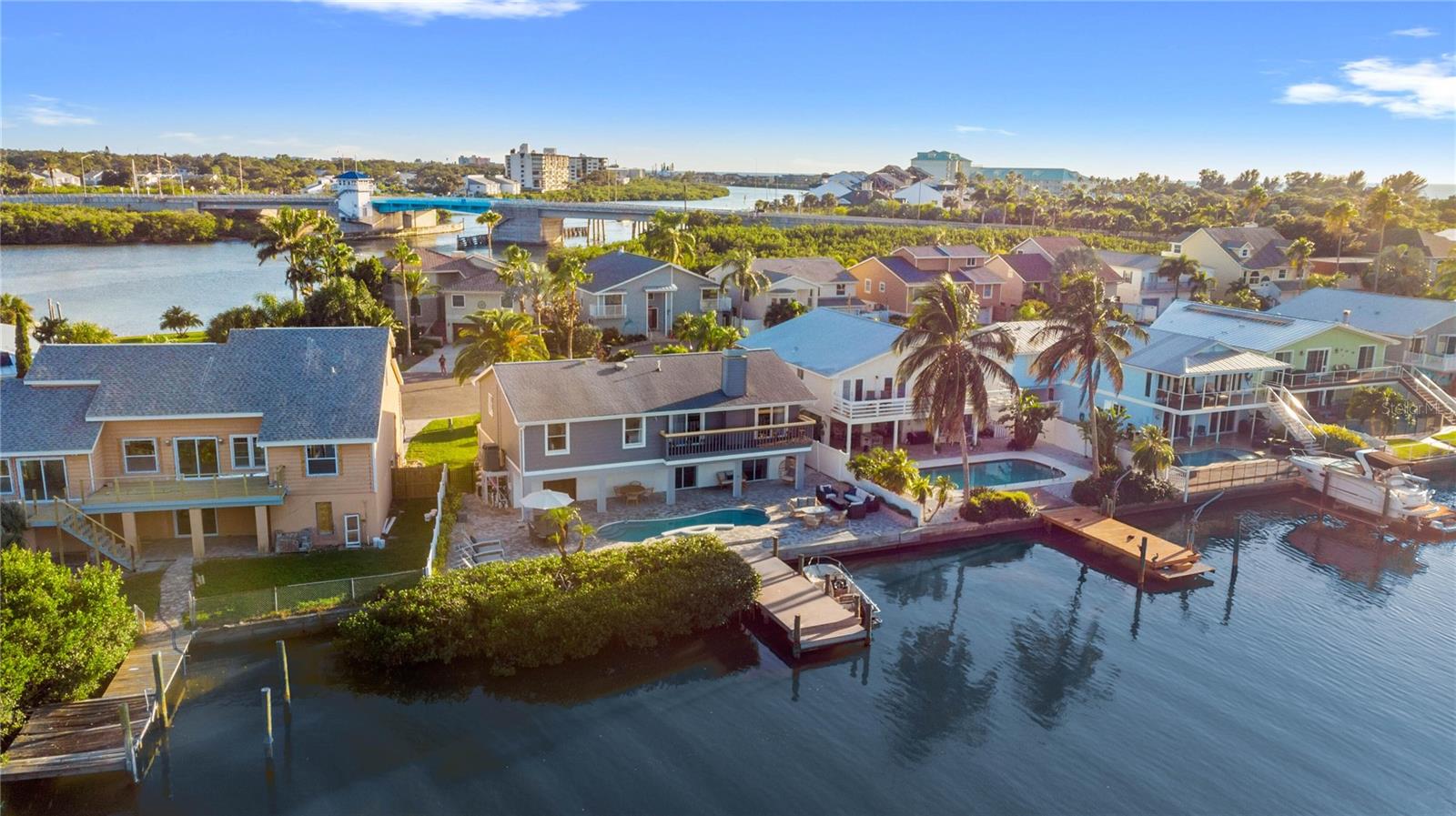 Image 6 of 46 For 328 6th Avenue