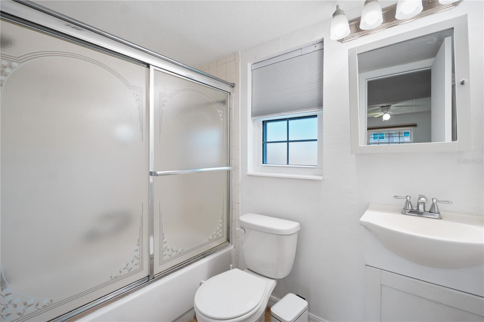 Image 11 of 11 For 1100 Caroline Street 104