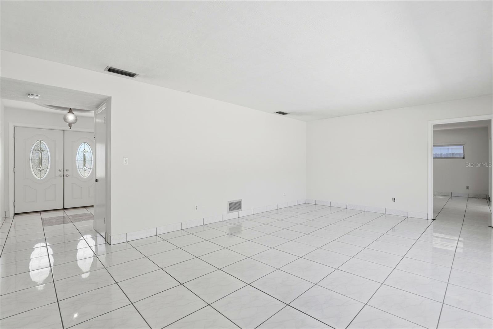 Image 10 of 41 For 2525 Native Court