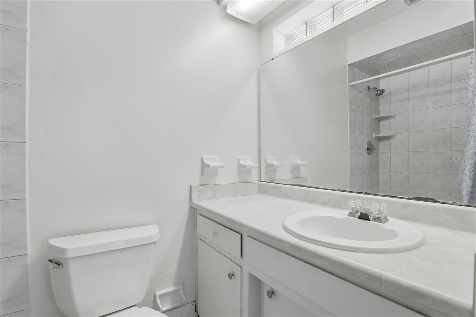 Image 24 of 41 For 2525 Native Court