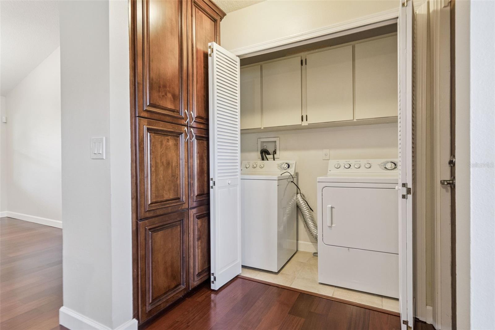 Image 15 of 34 For 4818 Breezy Palms Court