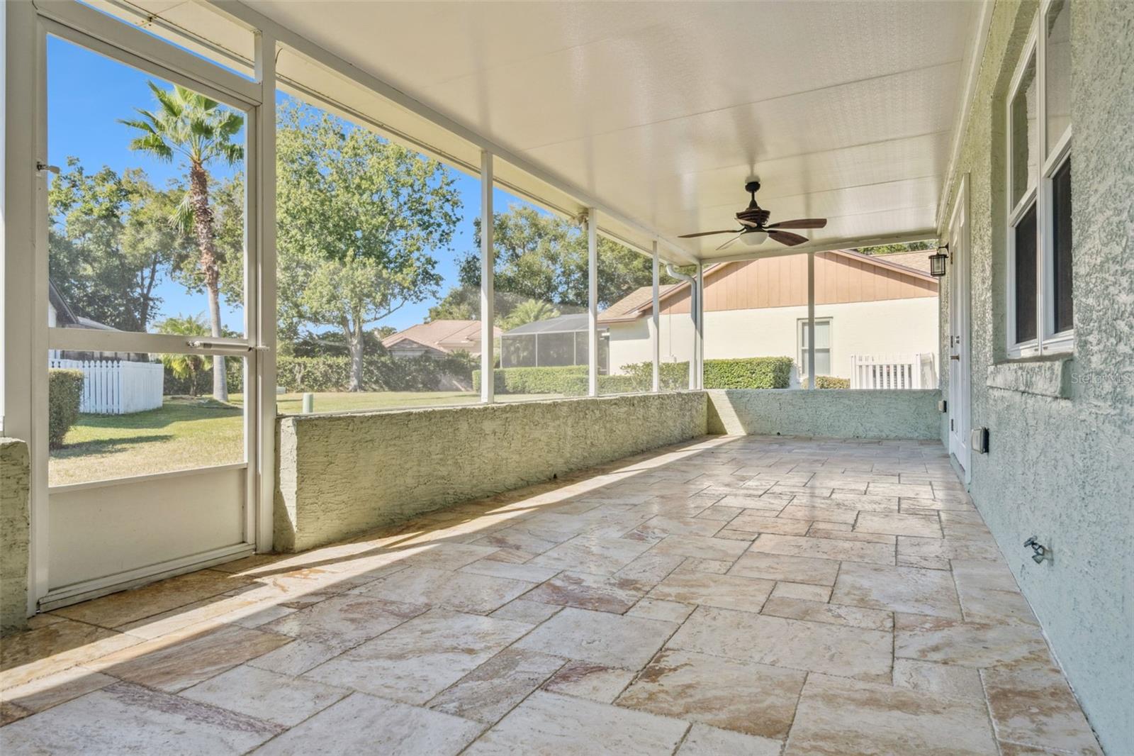 Image 31 of 34 For 4818 Breezy Palms Court