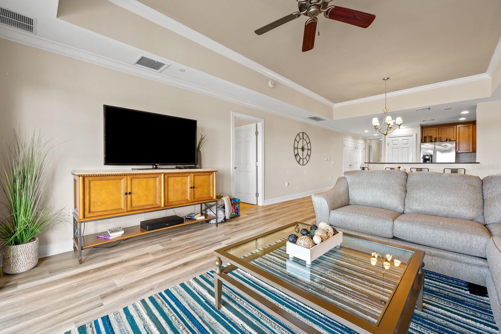 Image 16 of 51 For 1370 Centre Court Ridge Drive 401