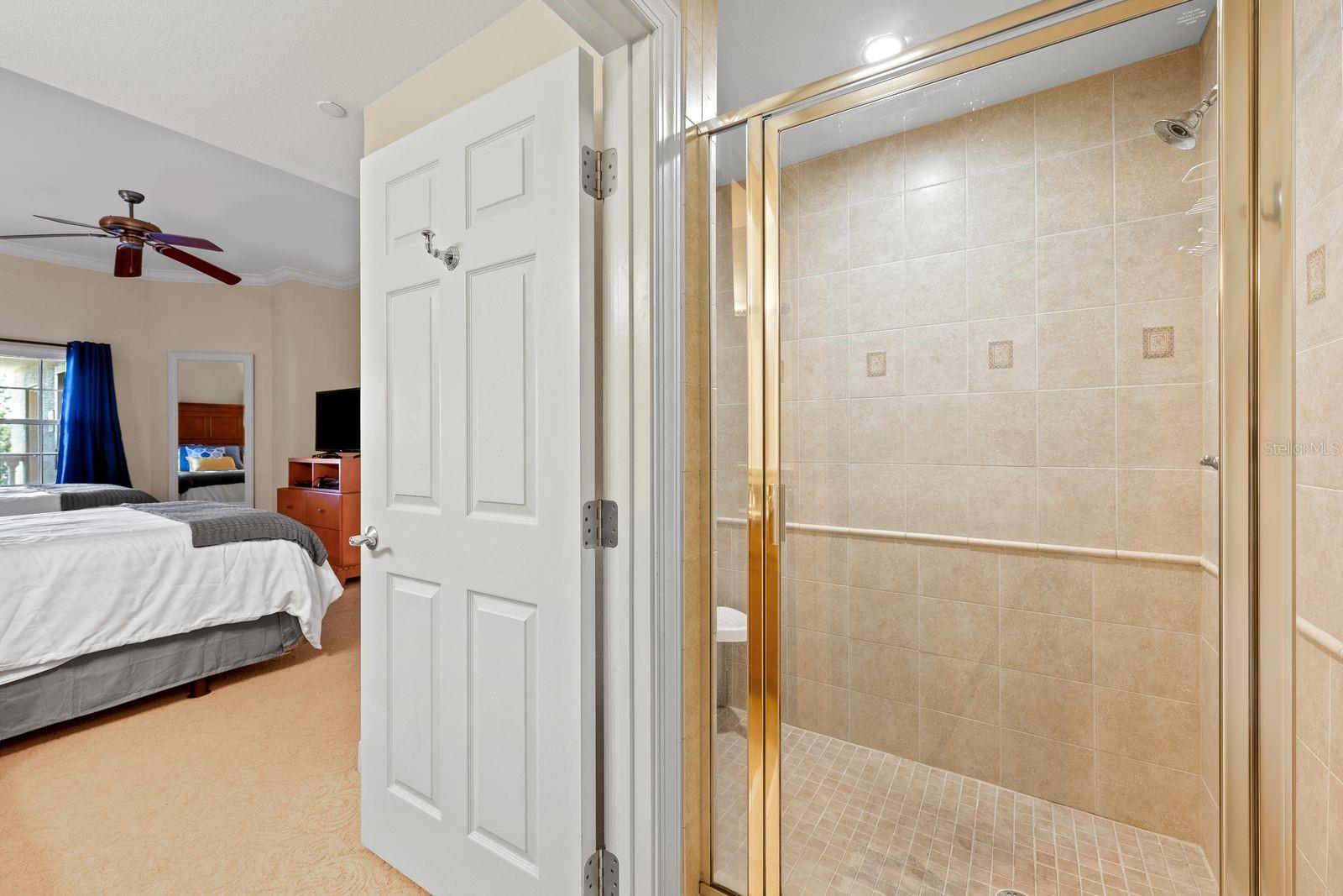 Image 25 of 51 For 1370 Centre Court Ridge Drive 401