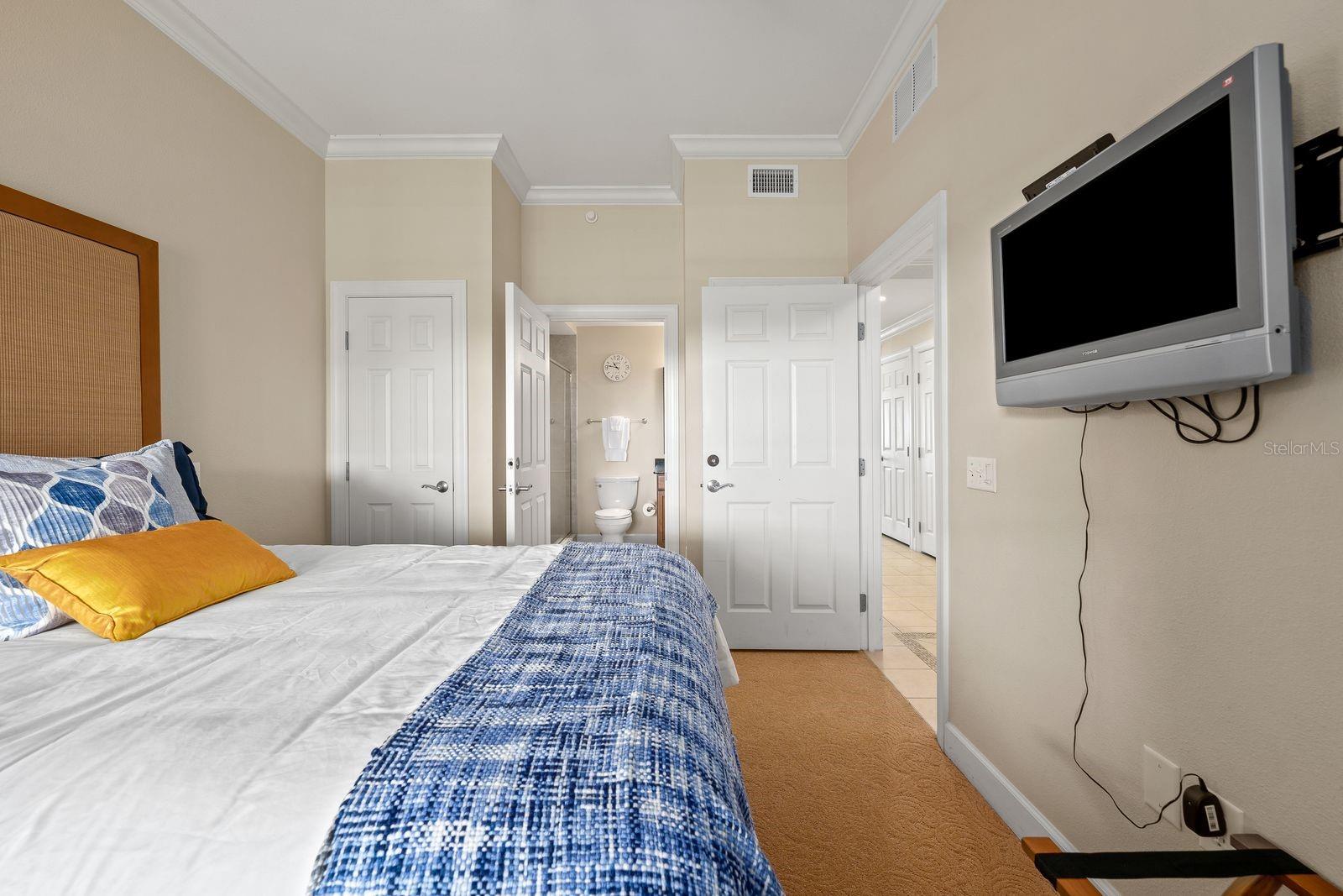 Image 28 of 51 For 1370 Centre Court Ridge Drive 401