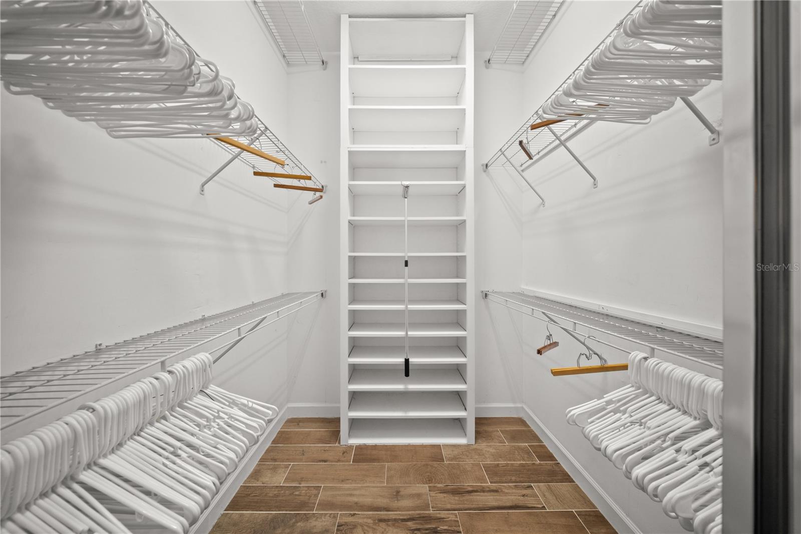 Image 20 of 57 For 11384 Northland Drive