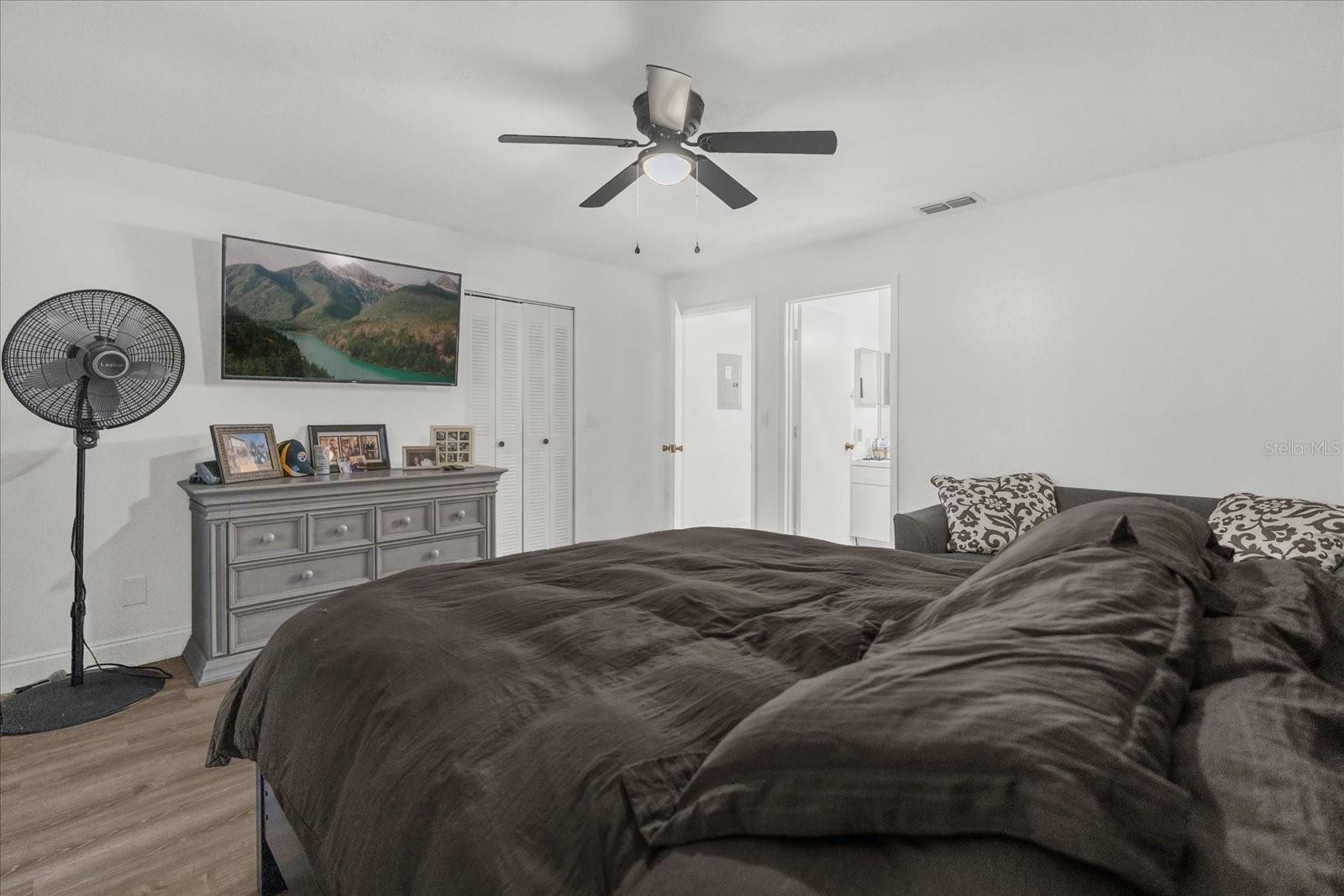 Image 11 of 28 For 379 Winter Ridge Boulevard 379