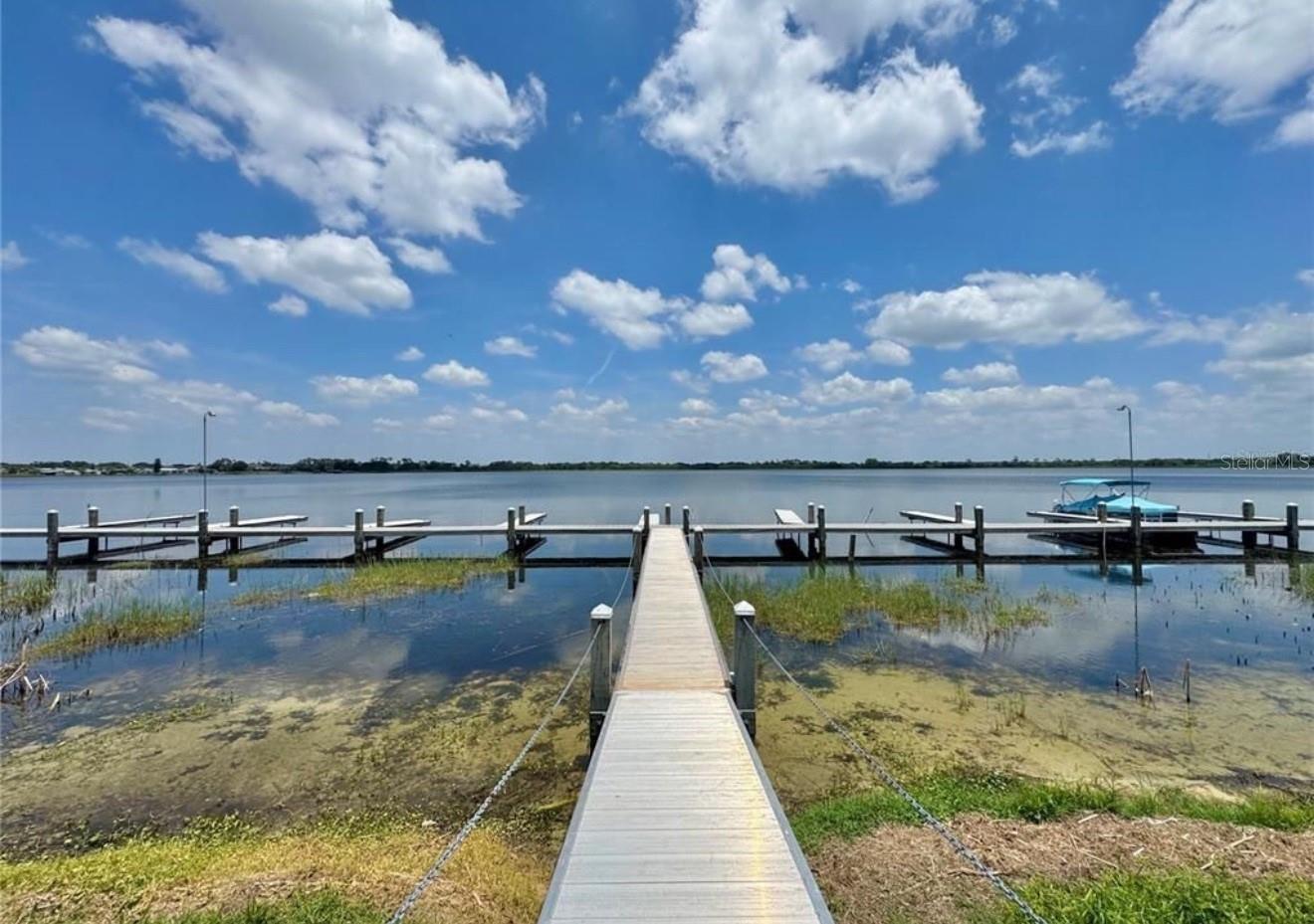 Image 23 of 28 For 379 Winter Ridge Boulevard 379