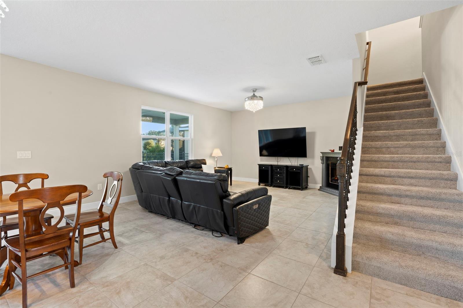 Image 10 of 48 For 1468 Chelsea Manor Circle