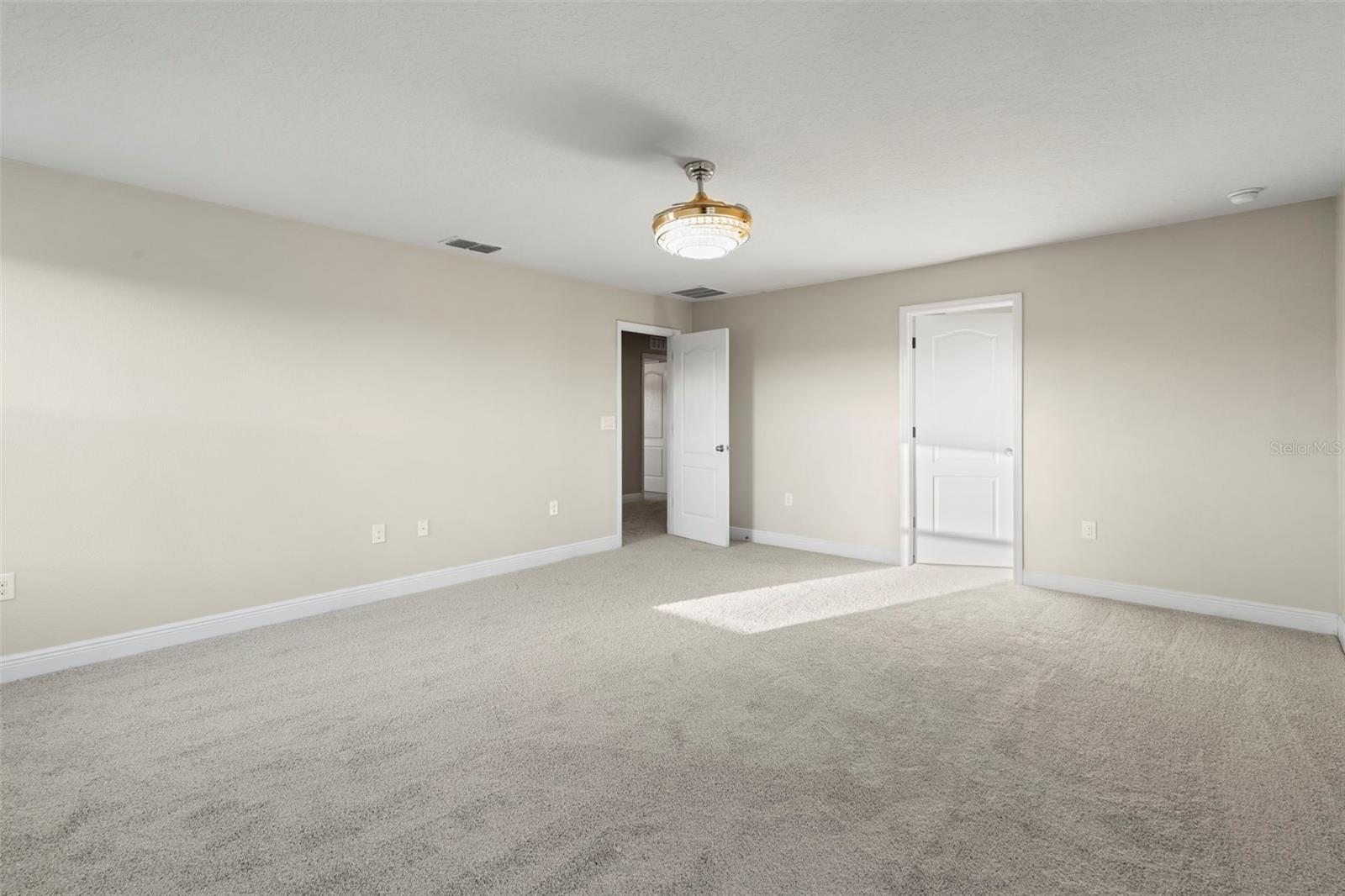 Image 26 of 48 For 1468 Chelsea Manor Circle