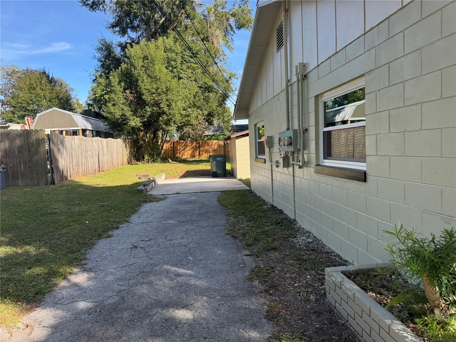 Image 5 of 30 For 1639 16th Avenue