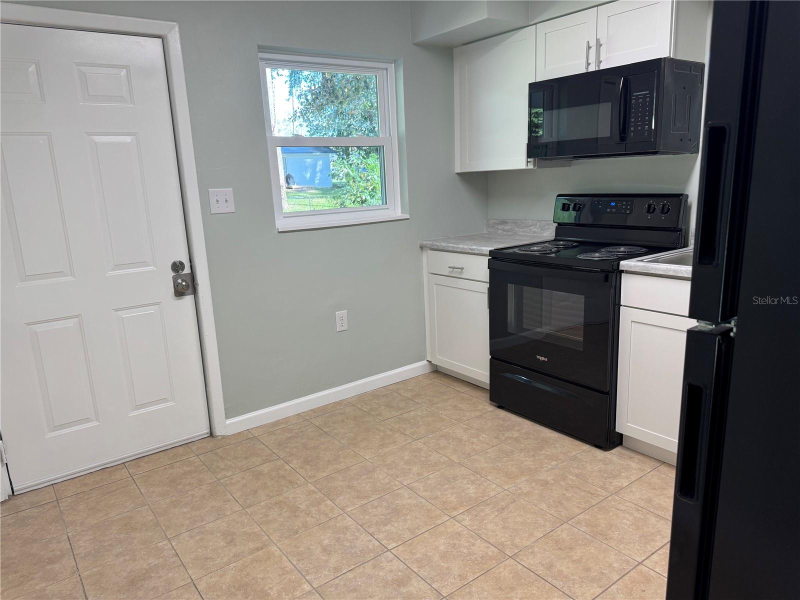 Image 8 of 30 For 1639 16th Avenue