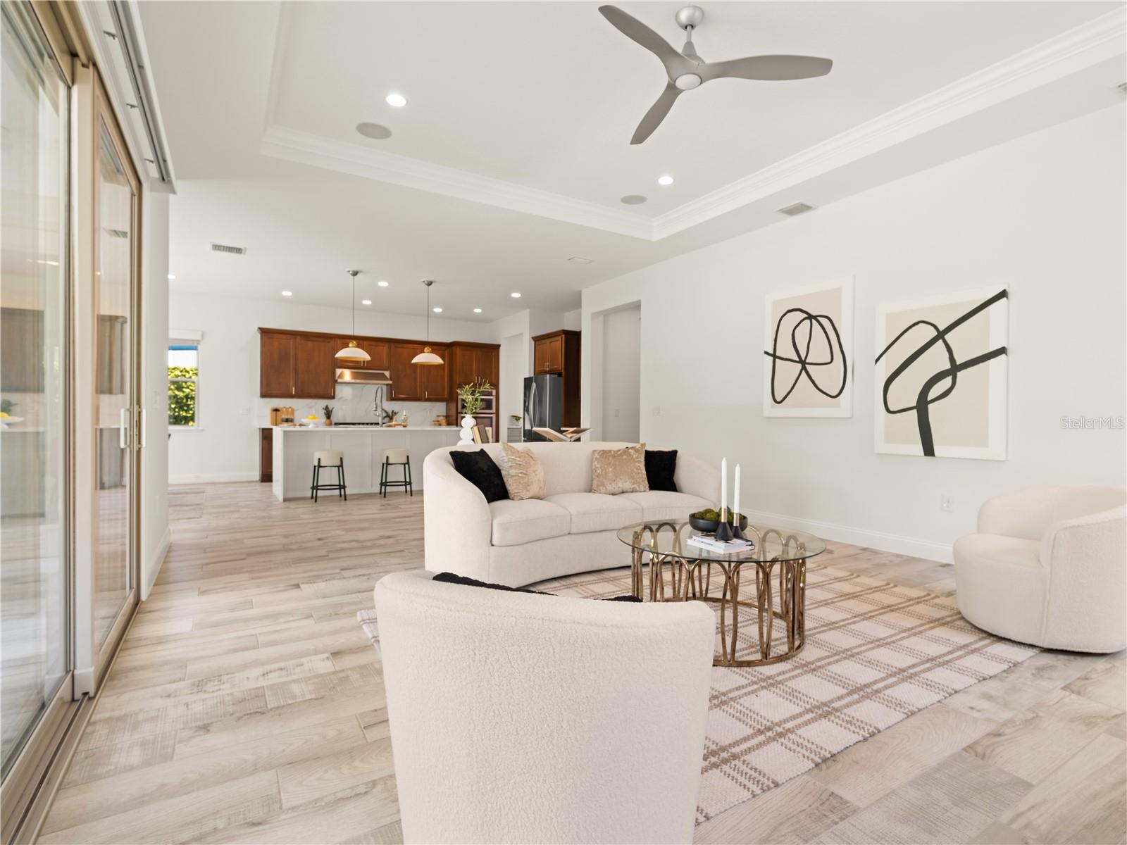 Image 18 of 35 For 10414 Royal Cypress Way