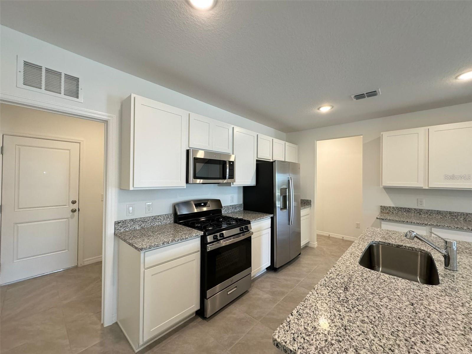 Image 11 of 24 For 15002 Windflower Alley