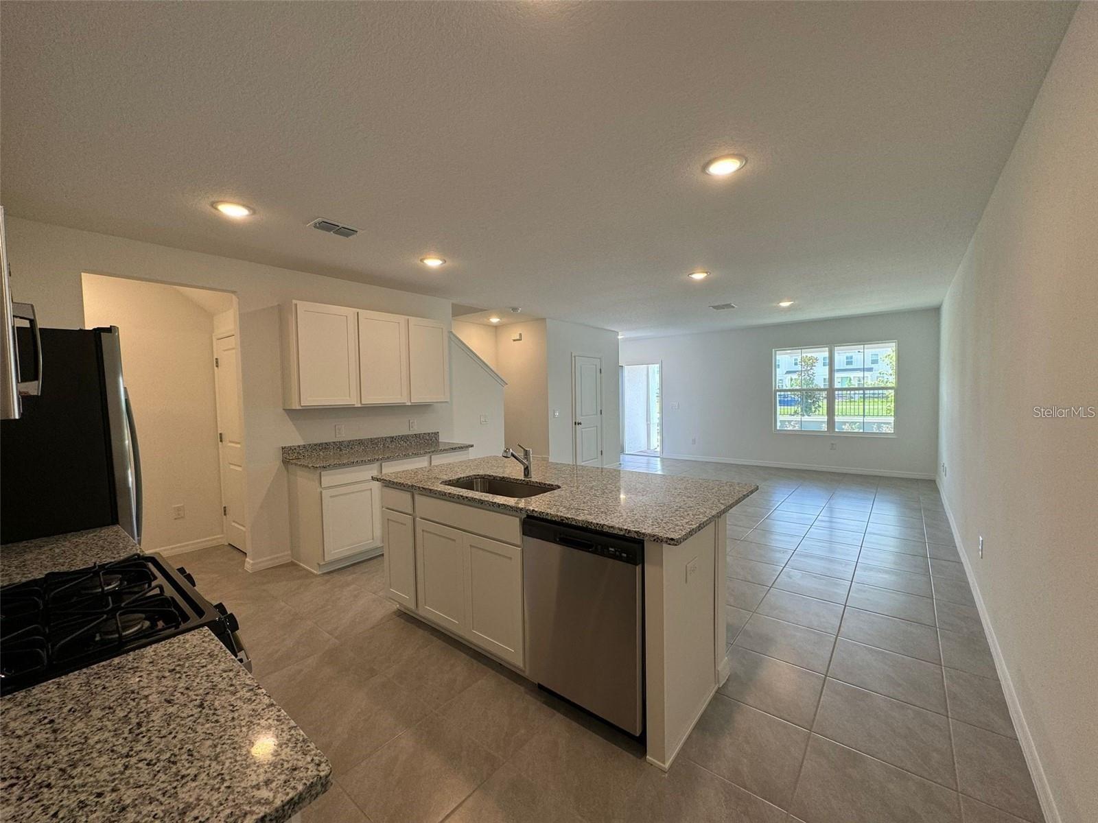 Image 9 of 24 For 15002 Windflower Alley