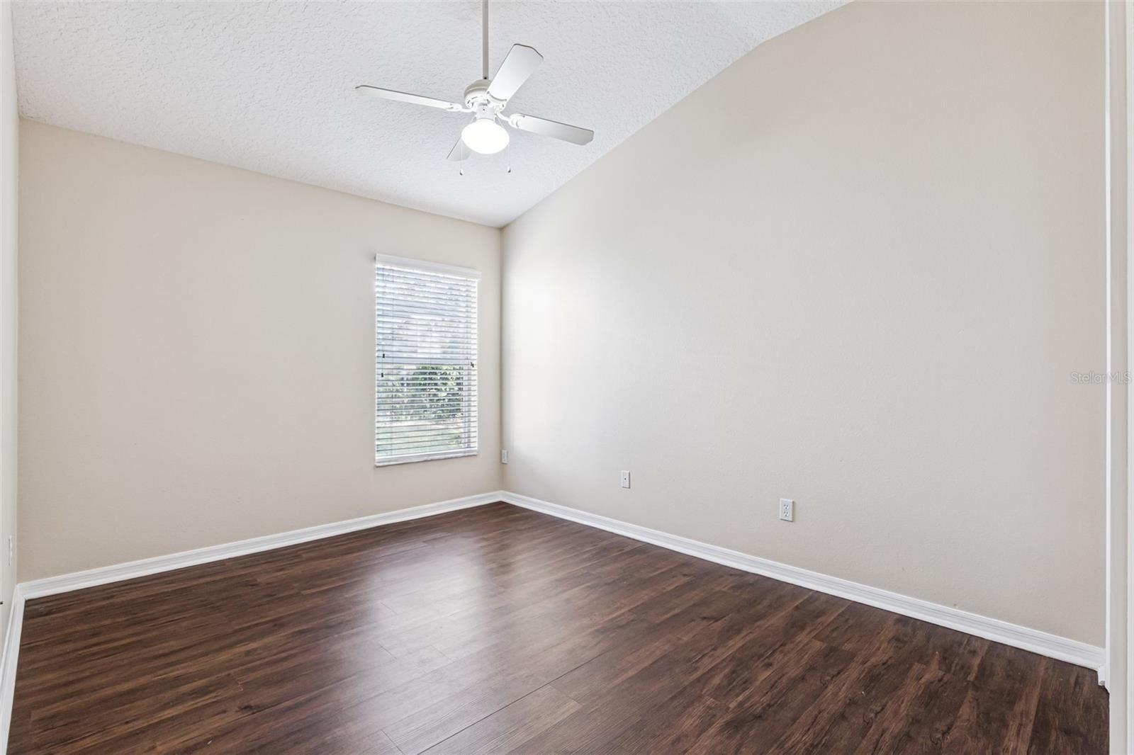 Image 19 of 35 For 2534 Double Tree Place