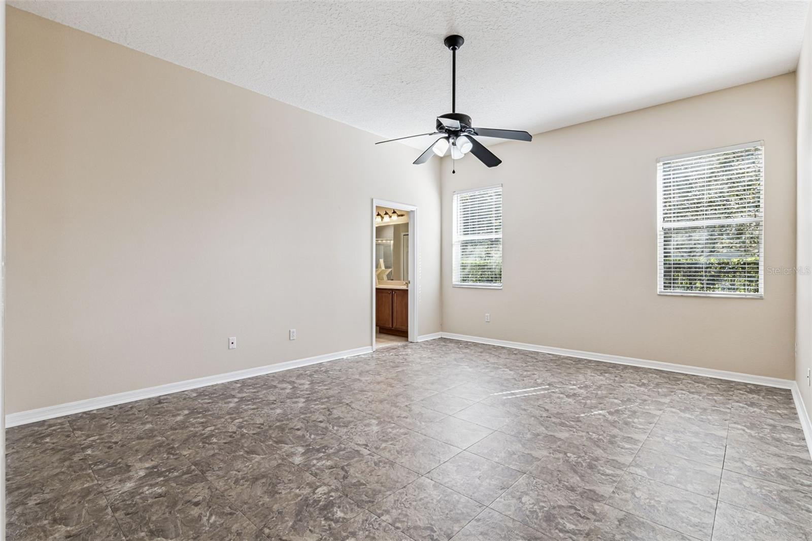 Image 26 of 35 For 2534 Double Tree Place