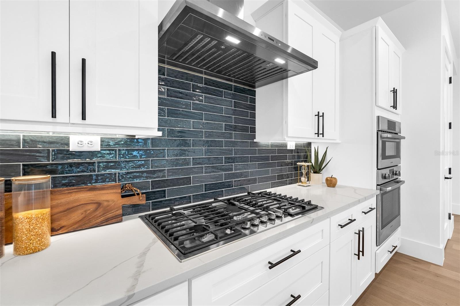 Image 12 of 57 For 1012 Venetian Avenue