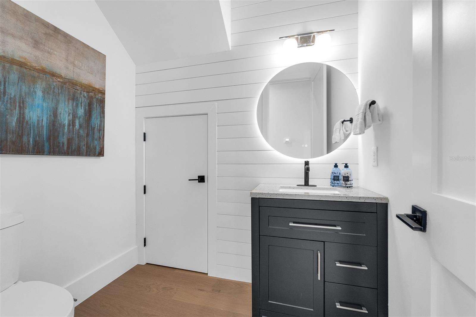 Image 15 of 57 For 1012 Venetian Avenue