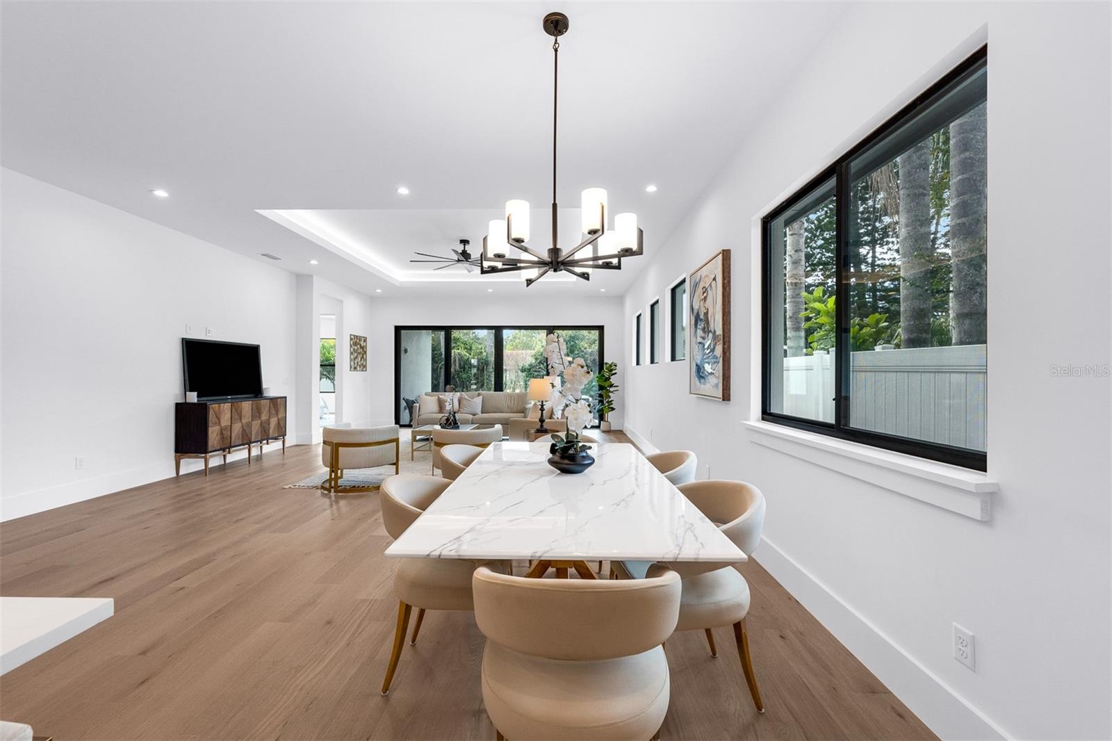 Image 17 of 57 For 1012 Venetian Avenue