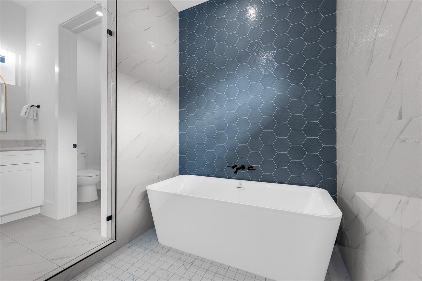 Image 34 of 57 For 1012 Venetian Avenue