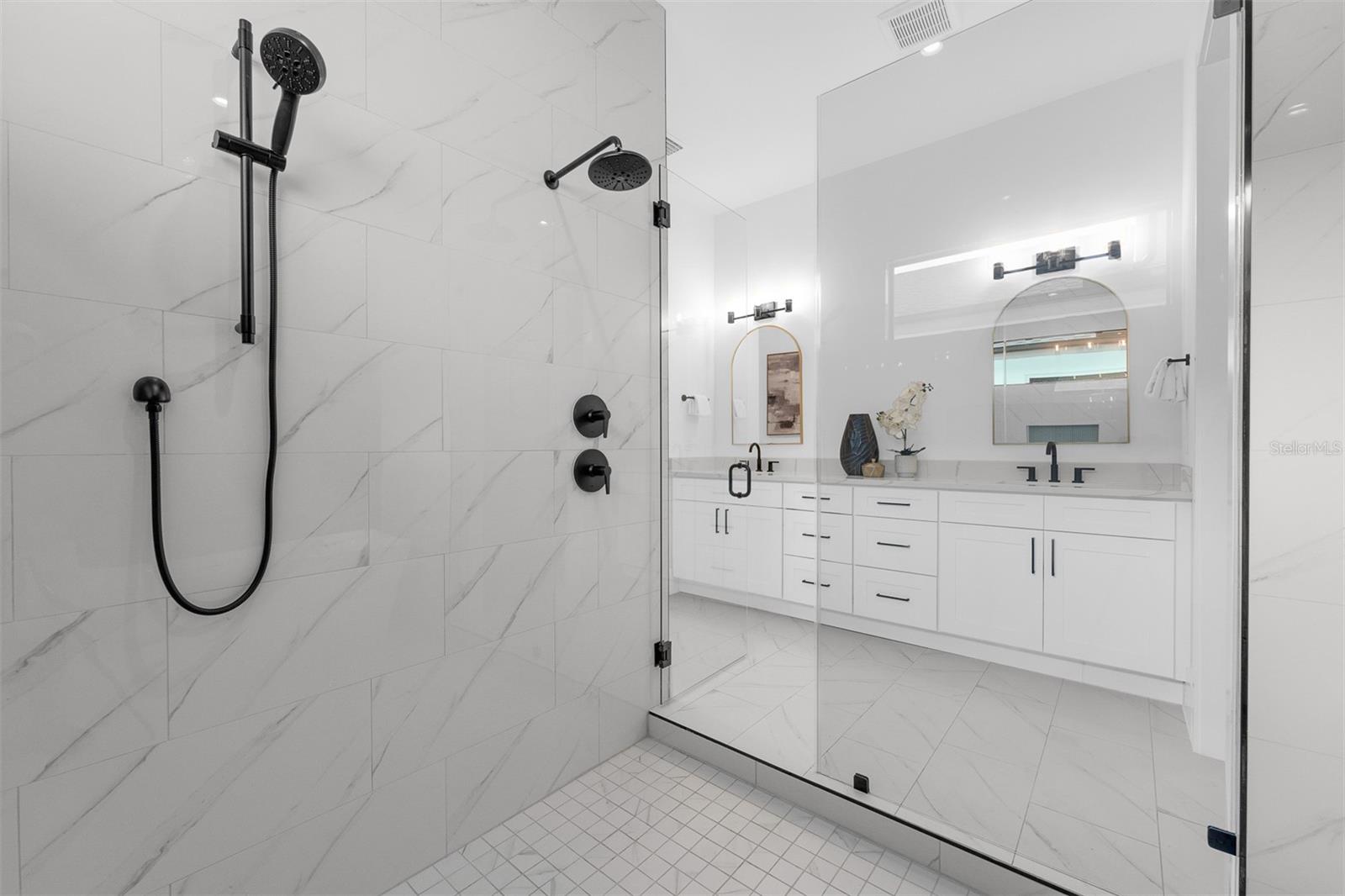 Image 35 of 57 For 1012 Venetian Avenue