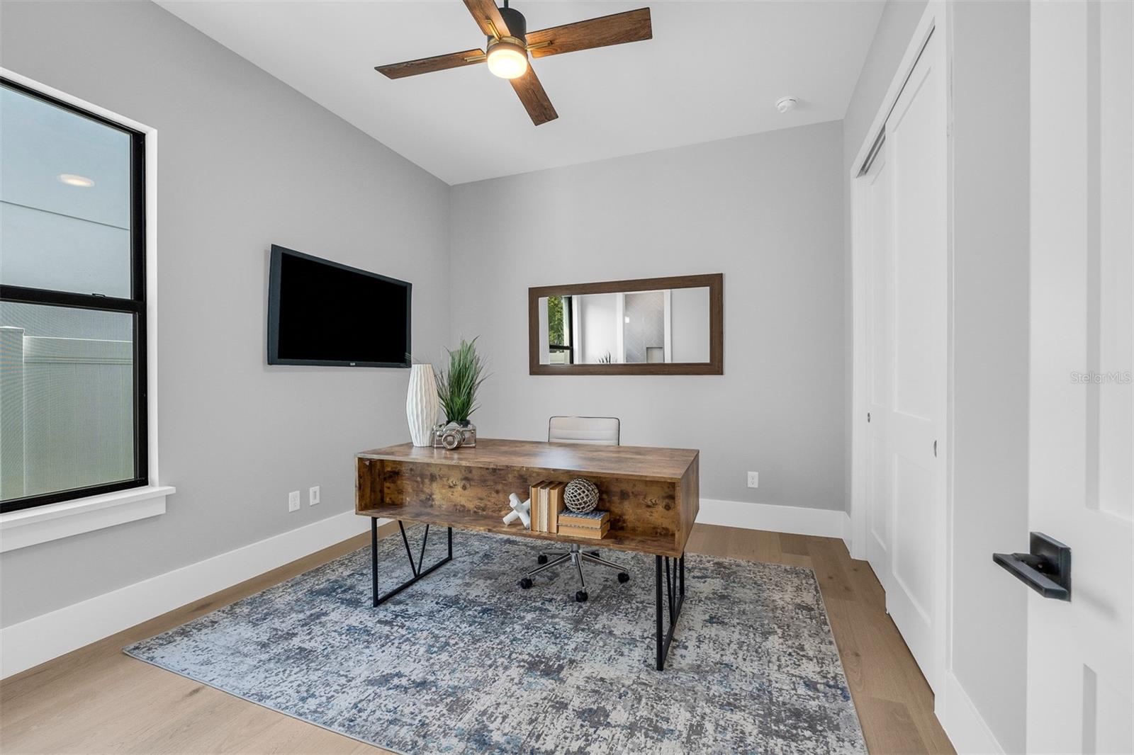 Image 36 of 57 For 1012 Venetian Avenue