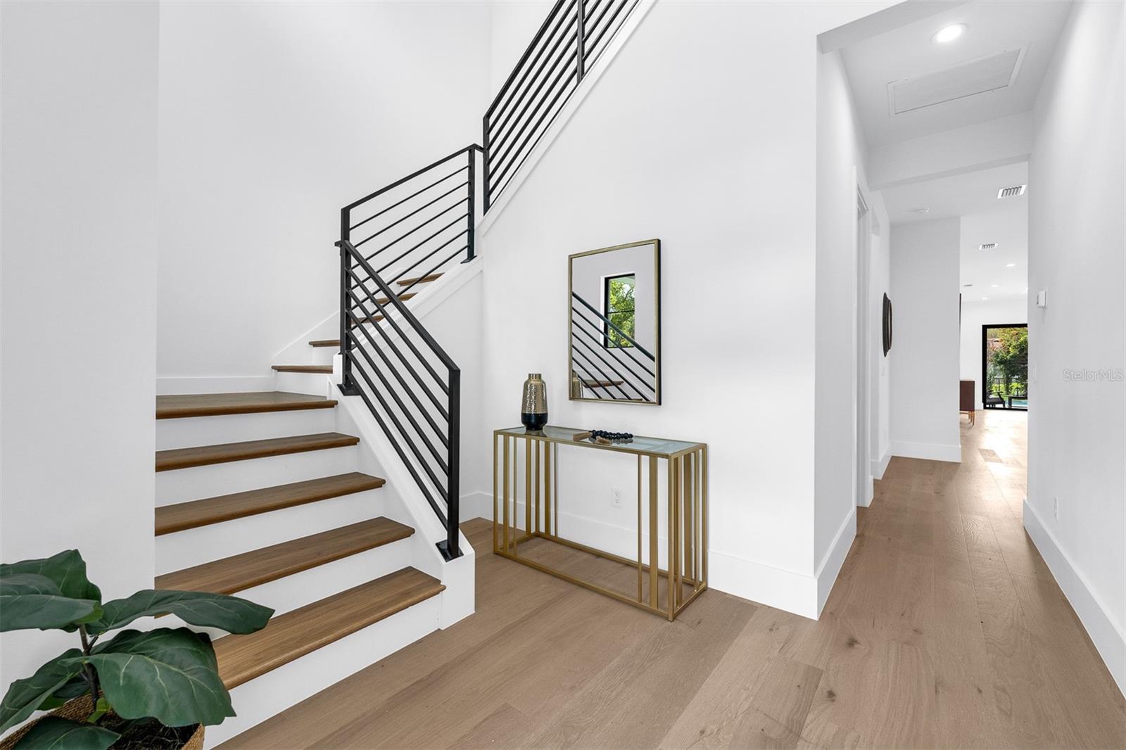 Image 5 of 57 For 1012 Venetian Avenue