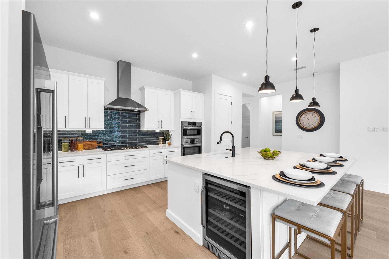 Image 7 of 57 For 1012 Venetian Avenue