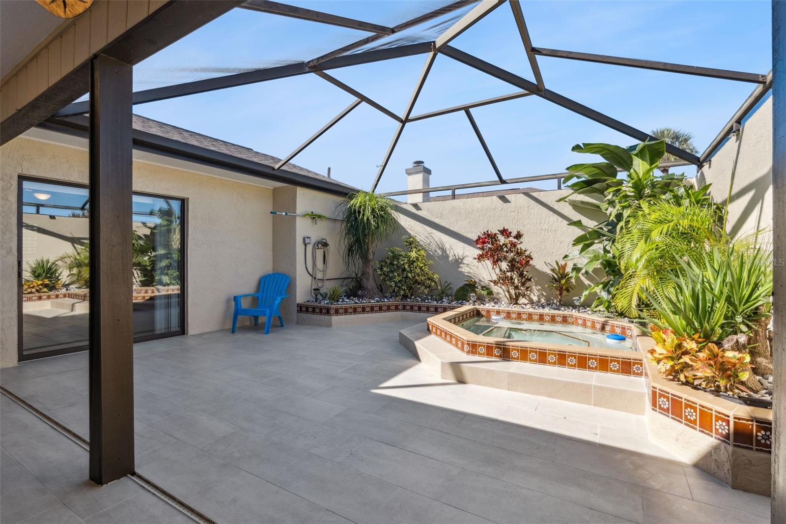 Image 27 of 39 For 1932 Maple Circle 1932