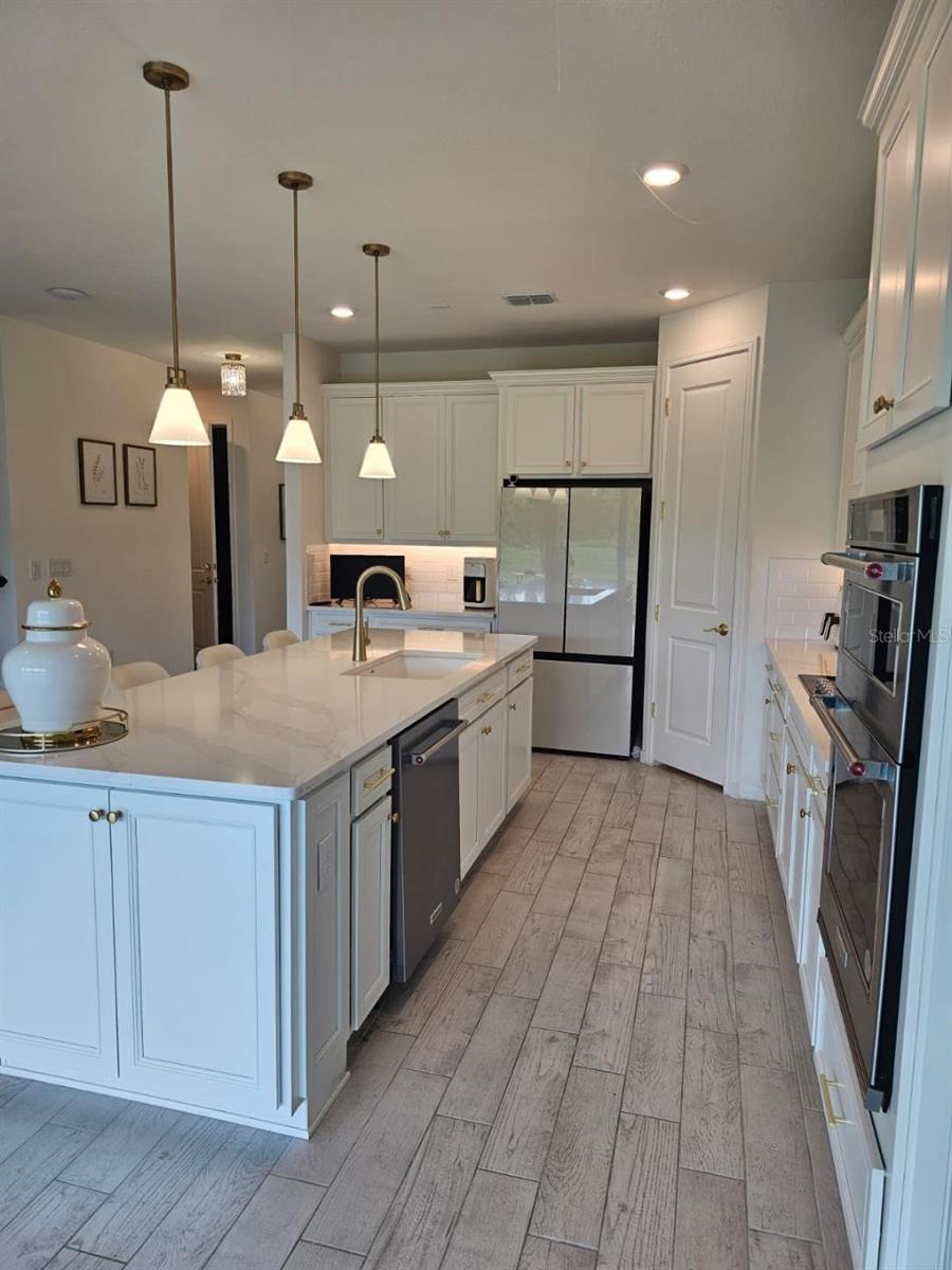 Image 3 of 8 For 17571 Saw Palmetto Avenue