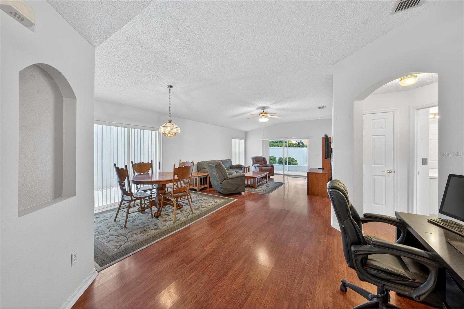 Image 15 of 63 For 4217 Chamberlain Way