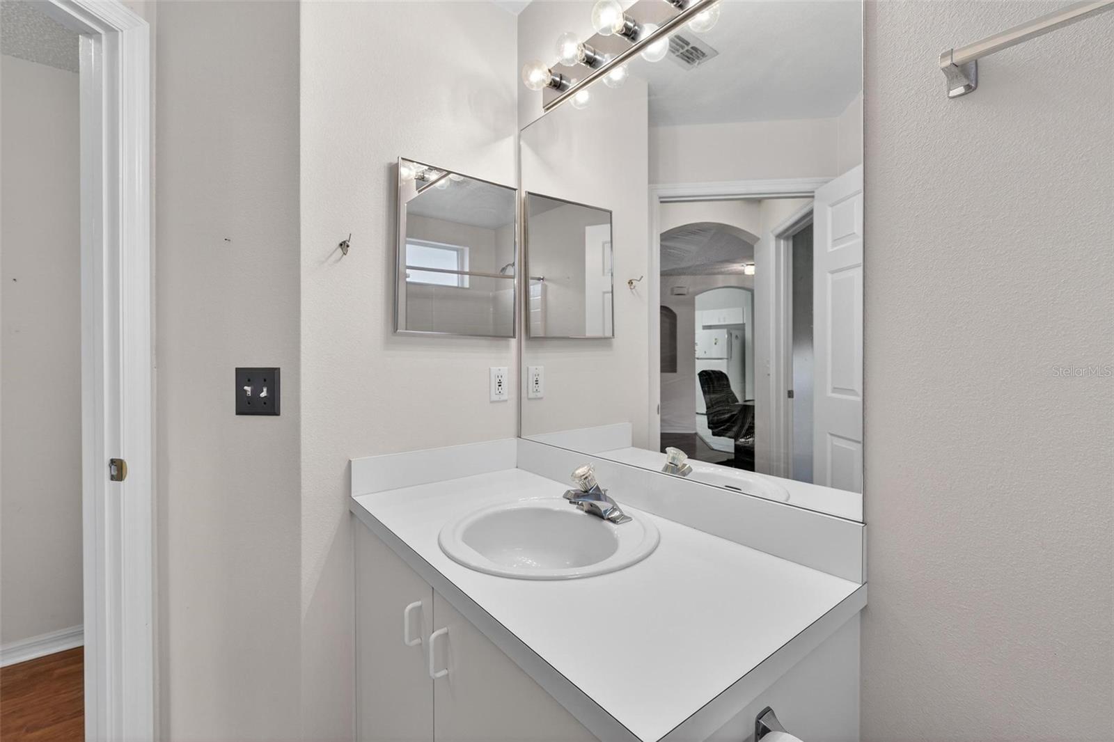 Image 36 of 63 For 4217 Chamberlain Way