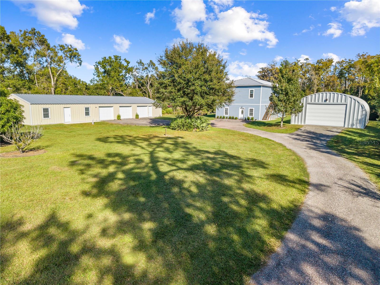 Image 5 of 93 For 4055 Edsel Avenue