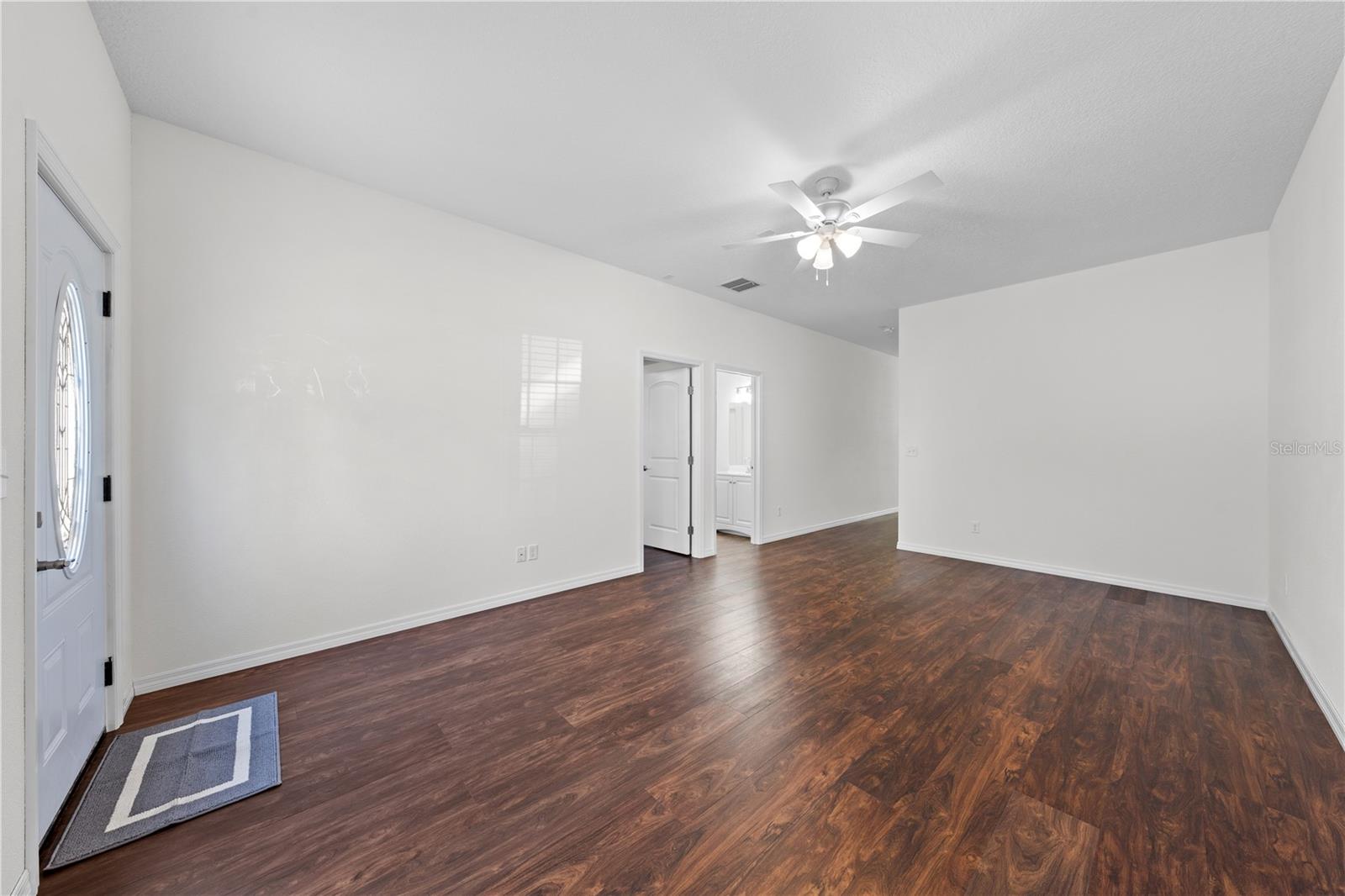 Image 7 of 93 For 4055 Edsel Avenue