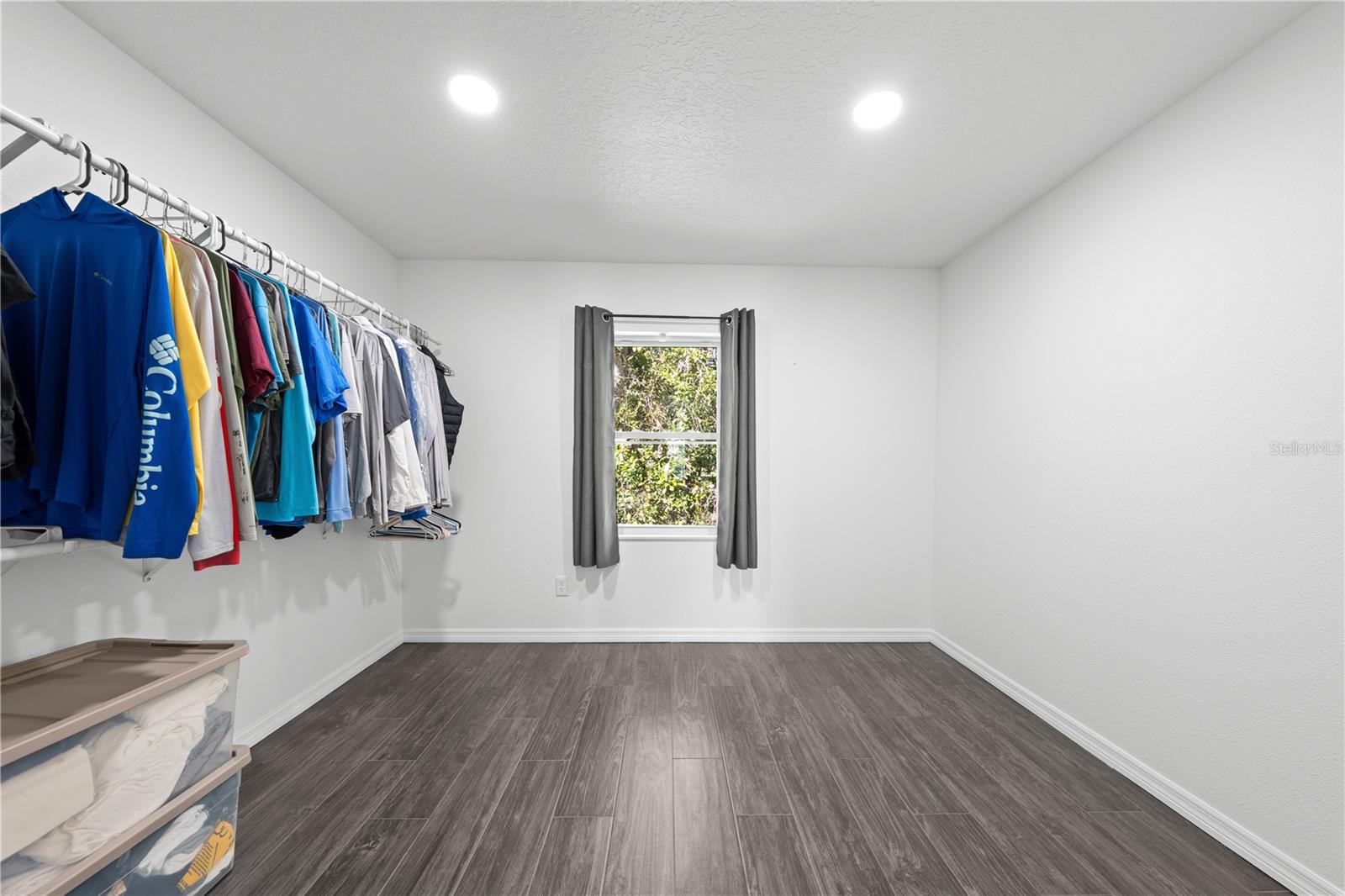 Image 81 of 93 For 4055 Edsel Avenue