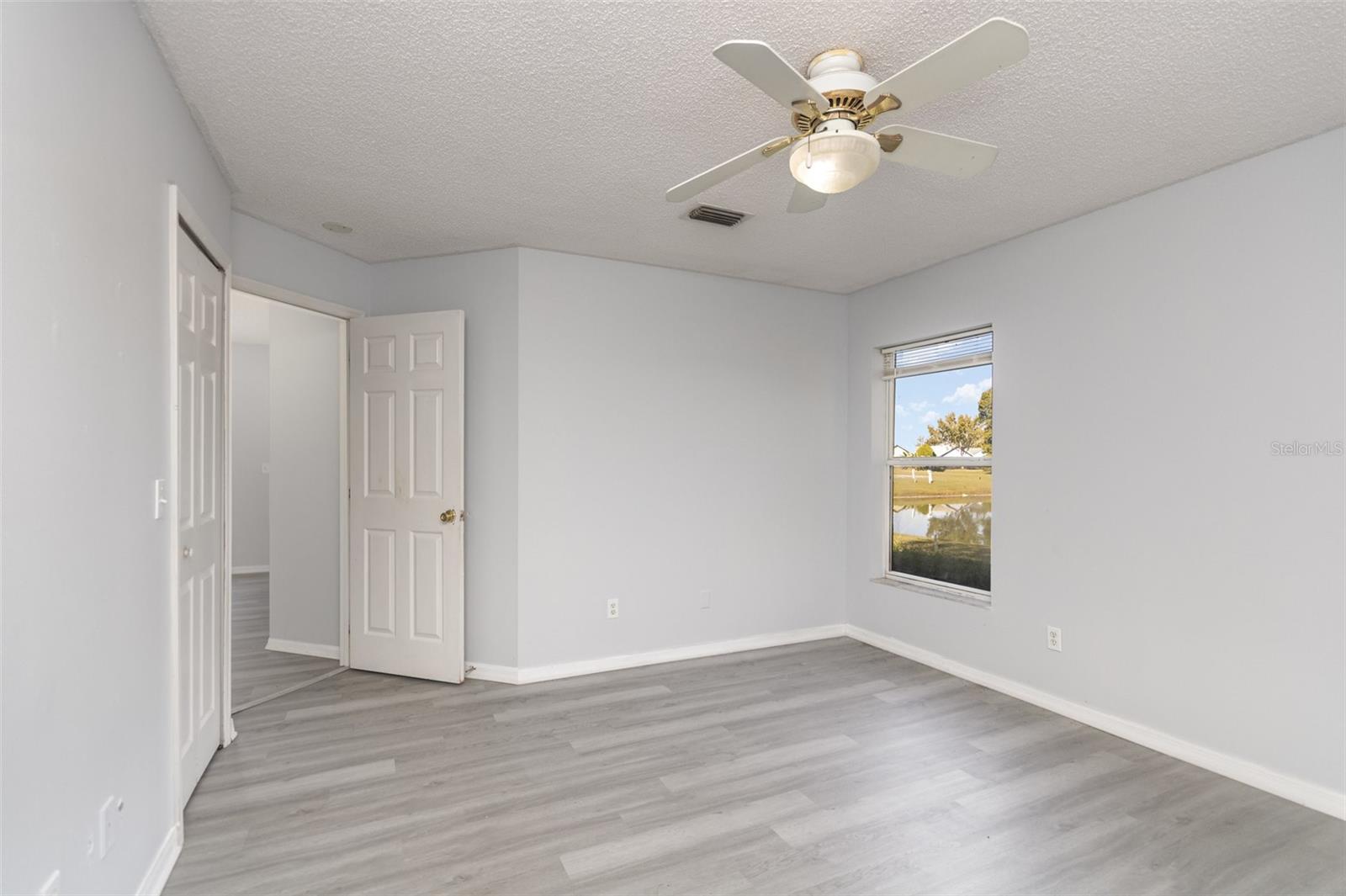 Image 19 of 32 For 271 Daniels Pointe Drive