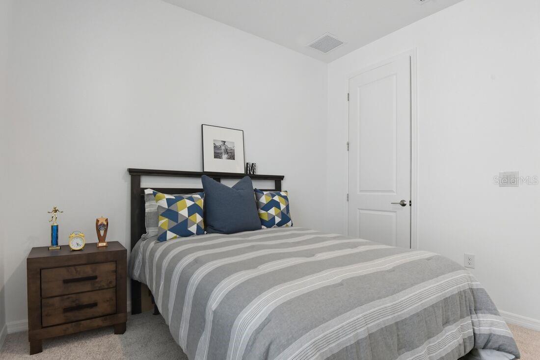 Image 24 of 38 For 601 Moon Shell Circle