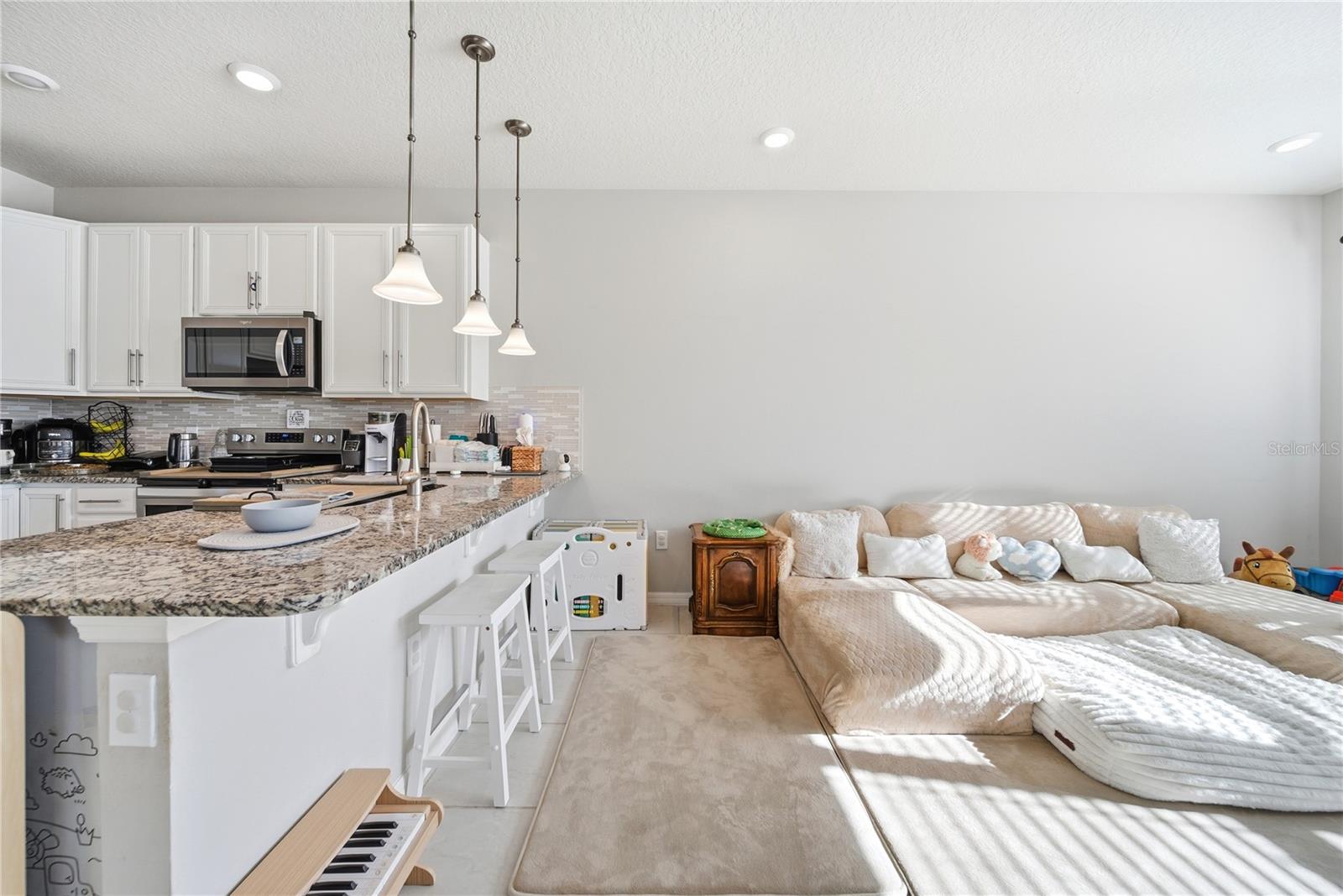 Image 10 of 29 For 5026 Caspian Street