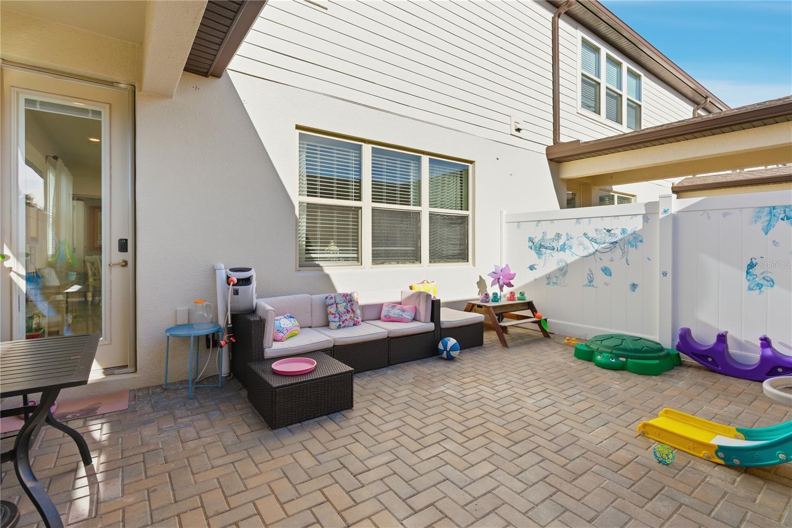 Image 27 of 29 For 5026 Caspian Street