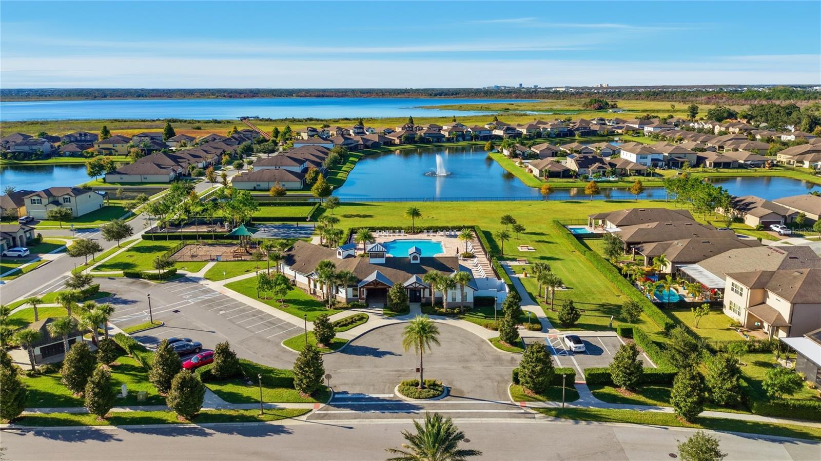 Image 8 of 29 For 5026 Caspian Street