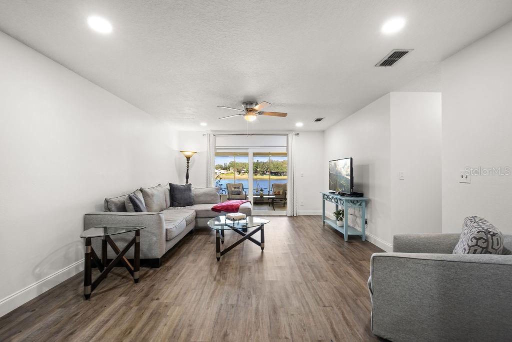 Image 12 of 42 For 1552 Whooping Drive