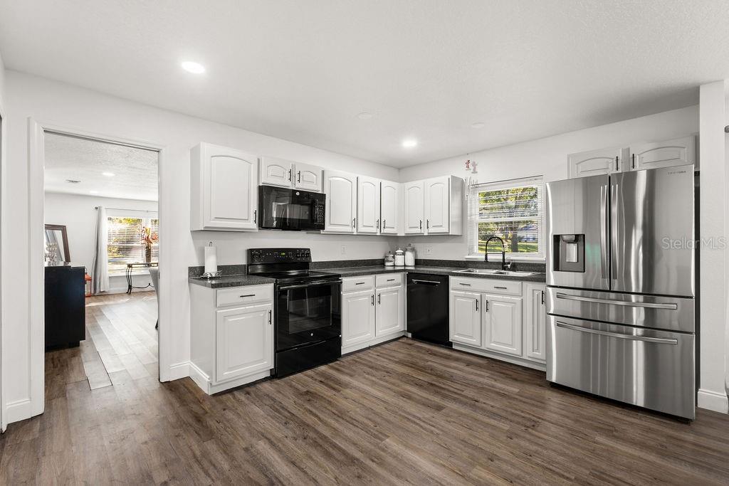 Image 8 of 42 For 1552 Whooping Drive