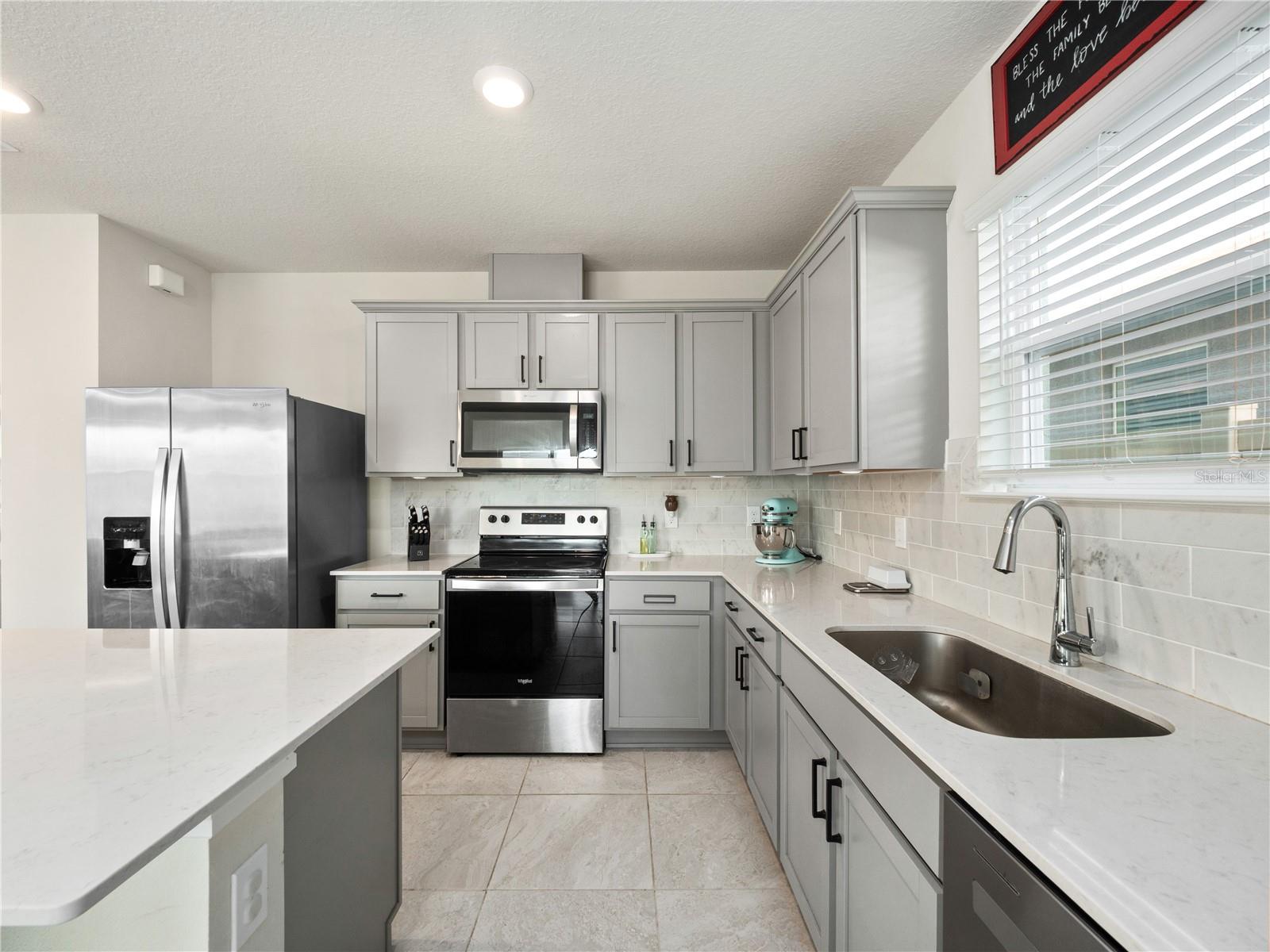 Image 17 of 28 For 2106 Charming Avenue