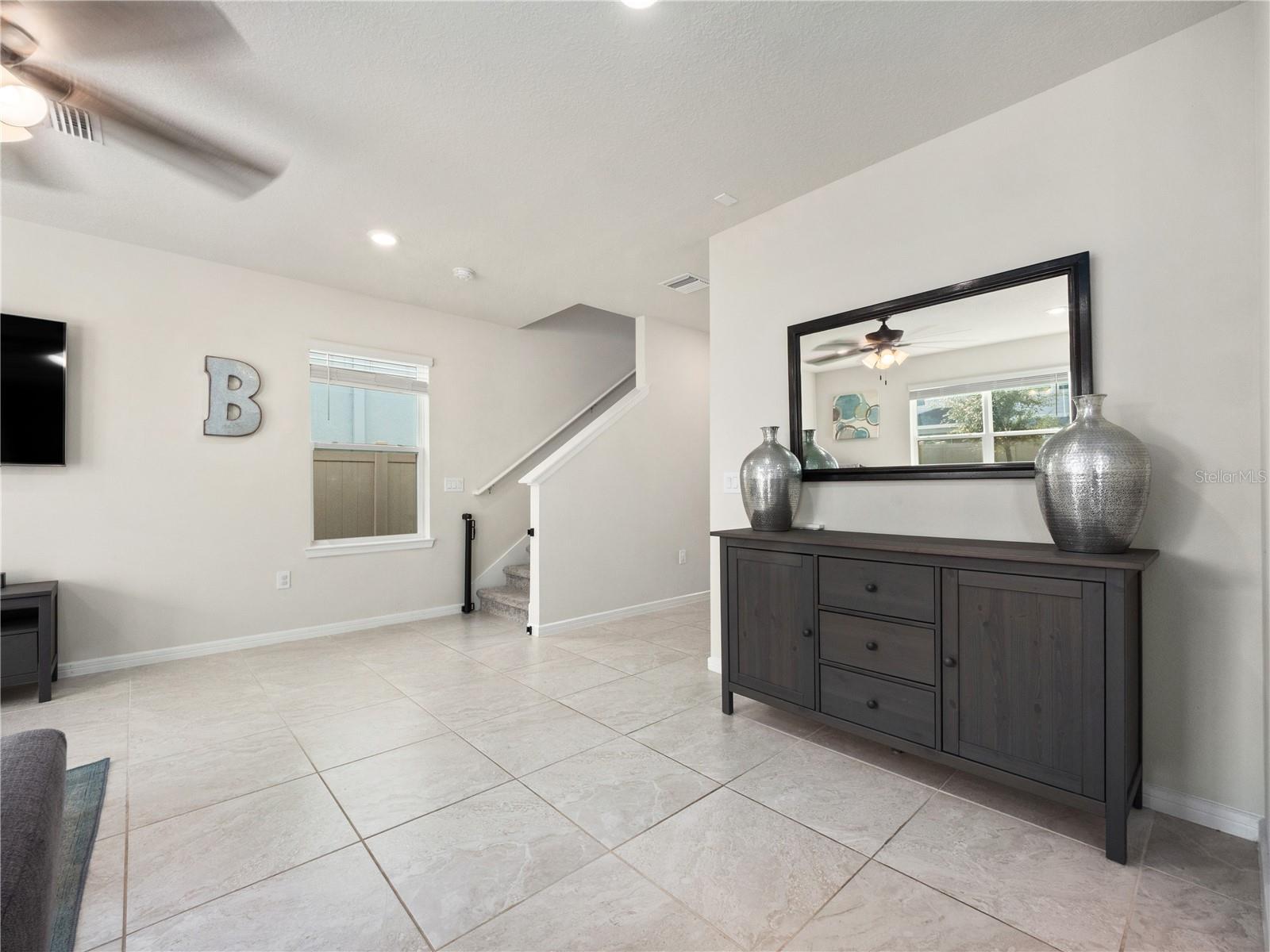 Image 19 of 28 For 2106 Charming Avenue