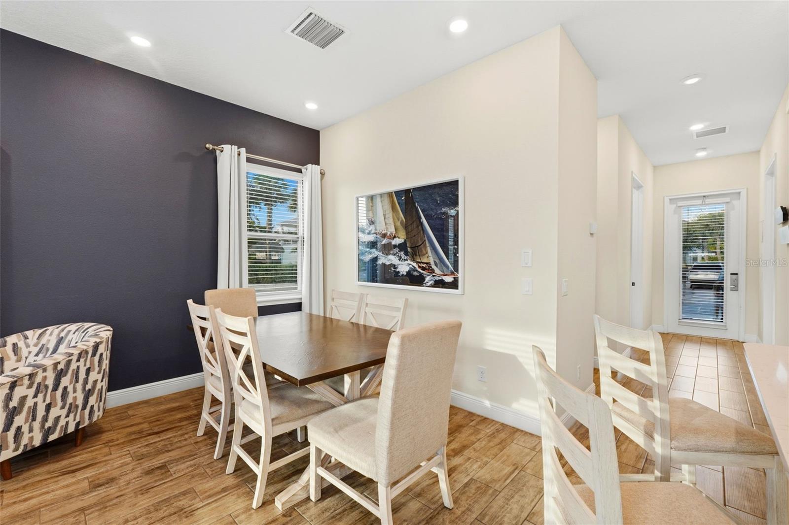 Image 10 of 40 For 8098 Knee Deep Road